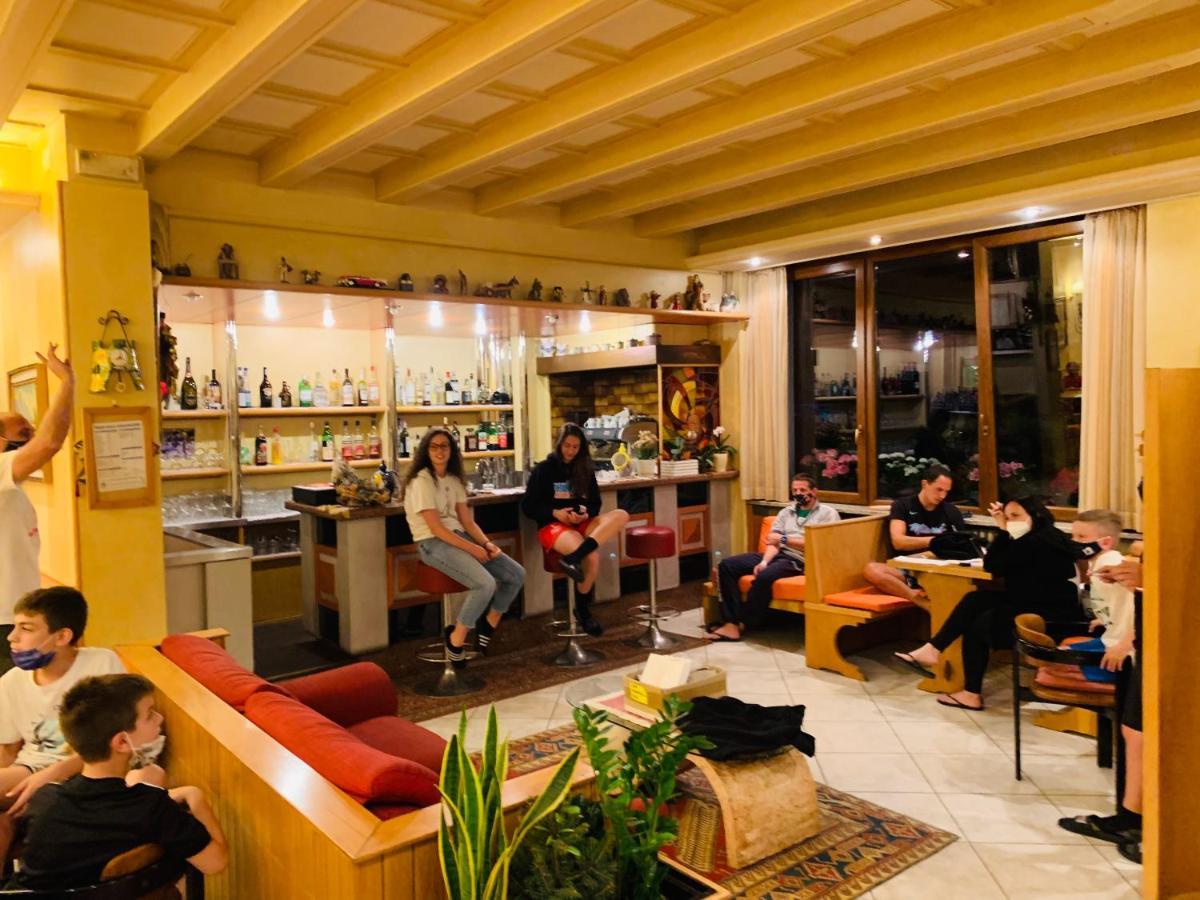 Hotel Genzianella 3*